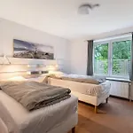 Sprante Semesterbostad
