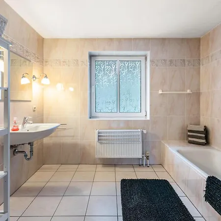 Sprante Holiday home